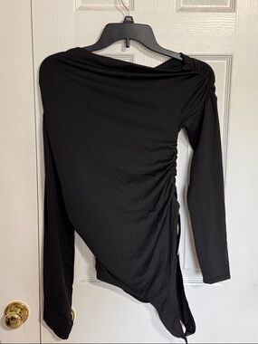 Black Asymmetrical One-Shoulder Bodysuit